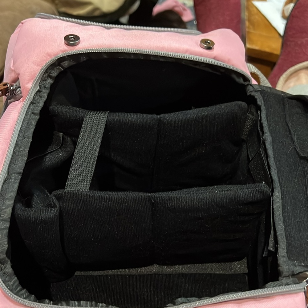 NEW w/out tags, pink camera backpack! Great for organizing. - Picture 6 of 8